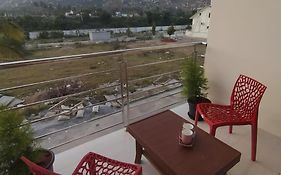 Nandi Skandagiri Guest House